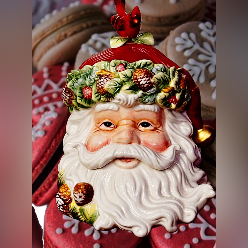Cosmos Ceramic Santa Cookie Jar with Cardinal Lid